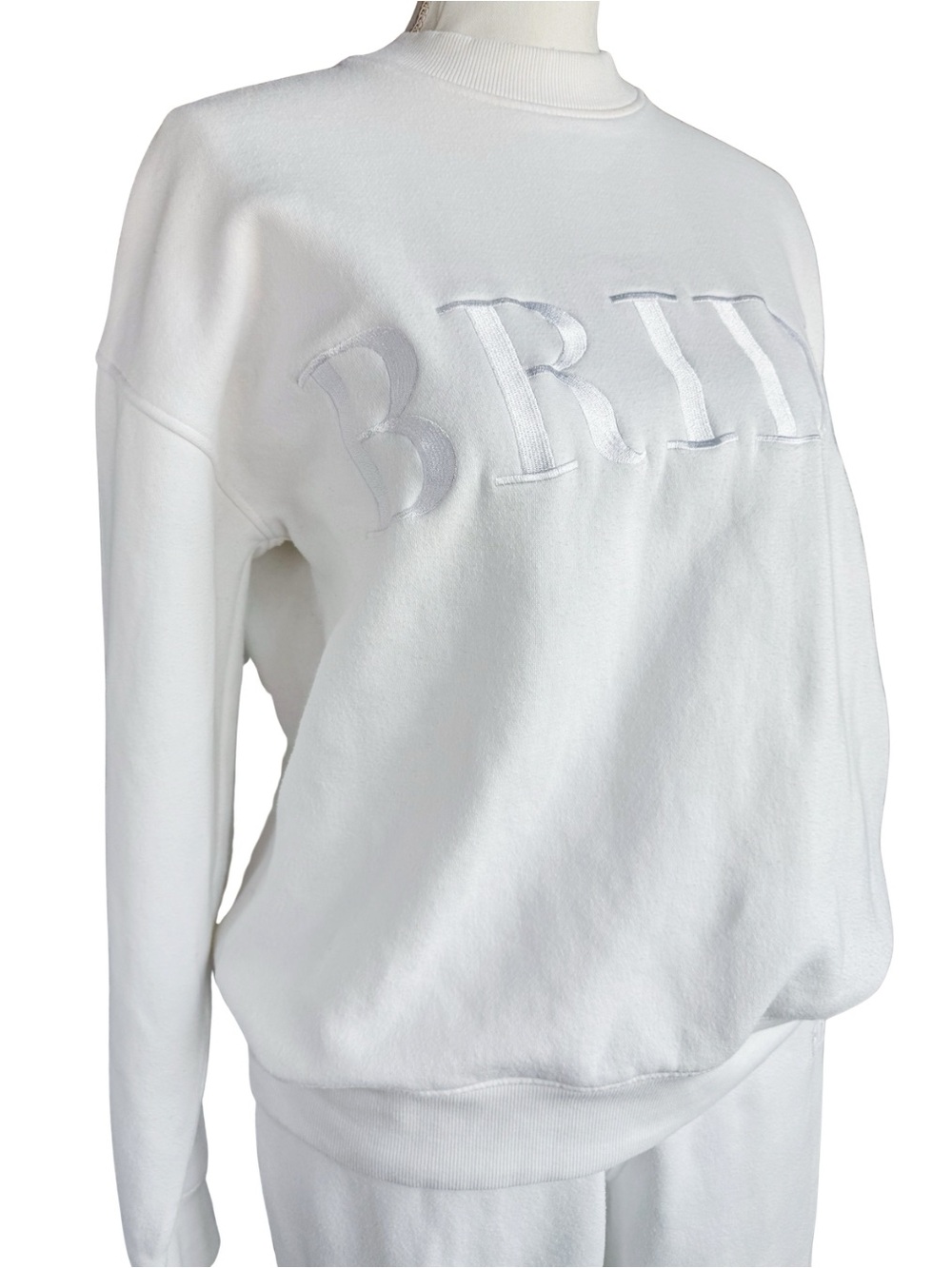 Six Stories Bride White Embroidered Sweatshirt Jogger Set Womens M Bridal Lounge - Picture 5 of 15